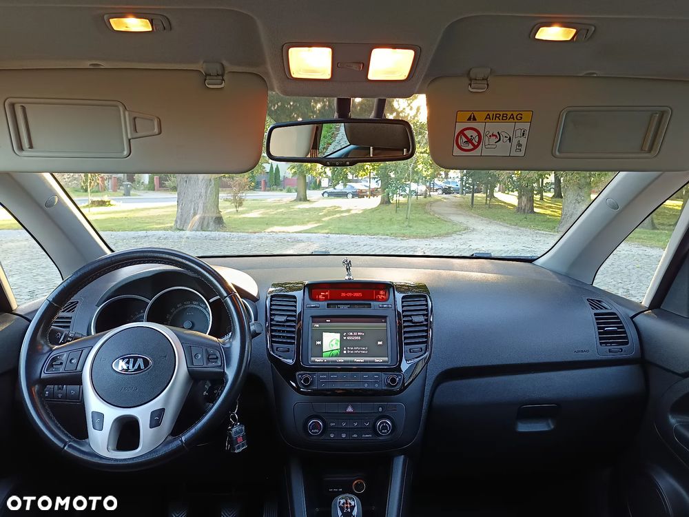 Kia Venga 1.4 Business Line - 23