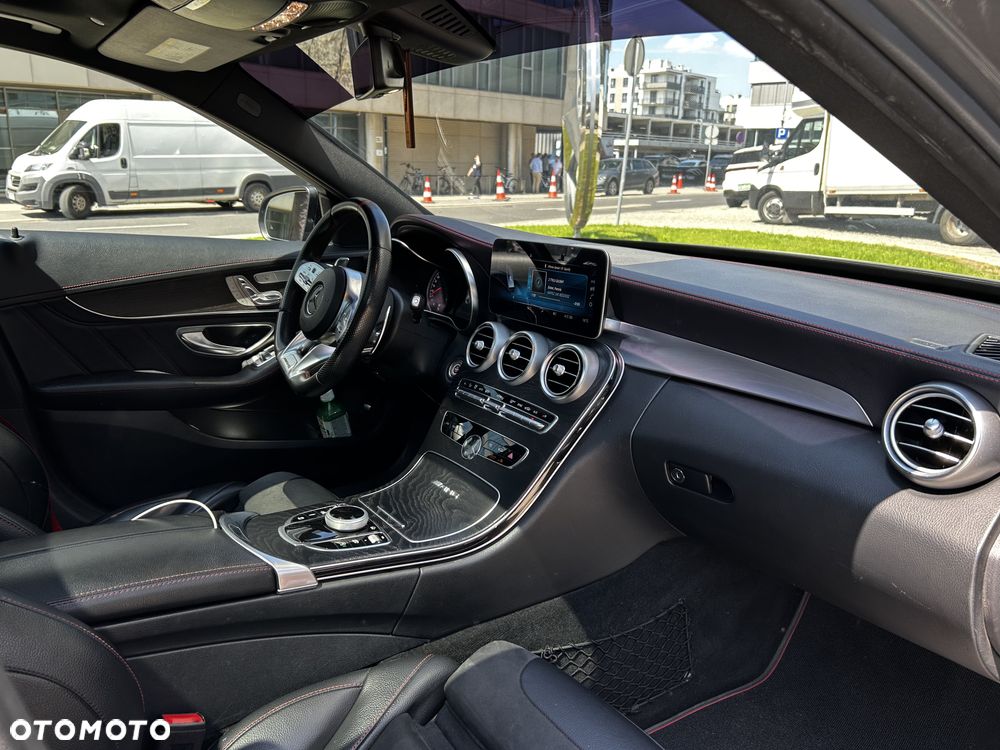 Mercedes-Benz Klasa C 43 AMG 4MATIC - 14