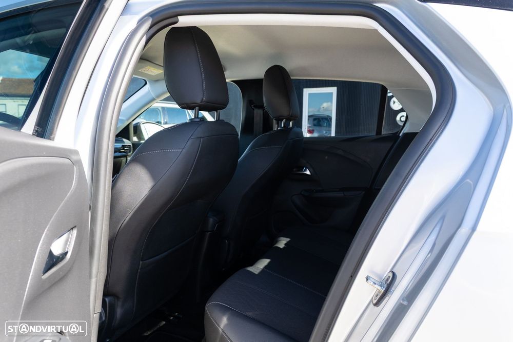Opel Corsa-e 50 kWh Edition — fotografia 13