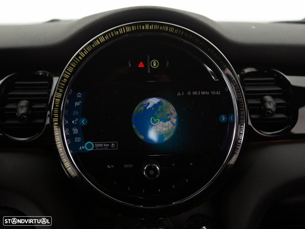 MINI 3 Portas Cooper SE Essential - 27