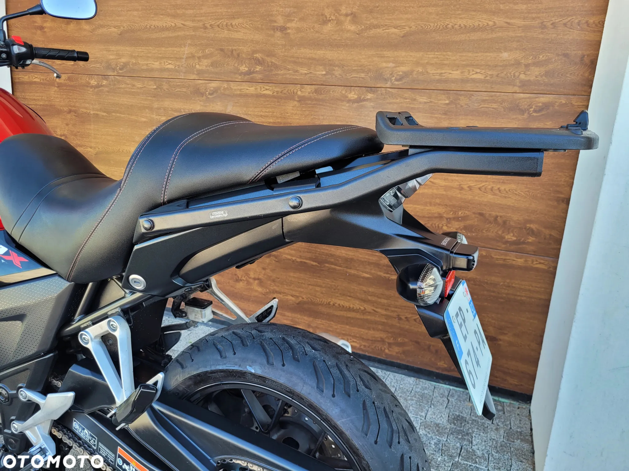 Honda CB - 16