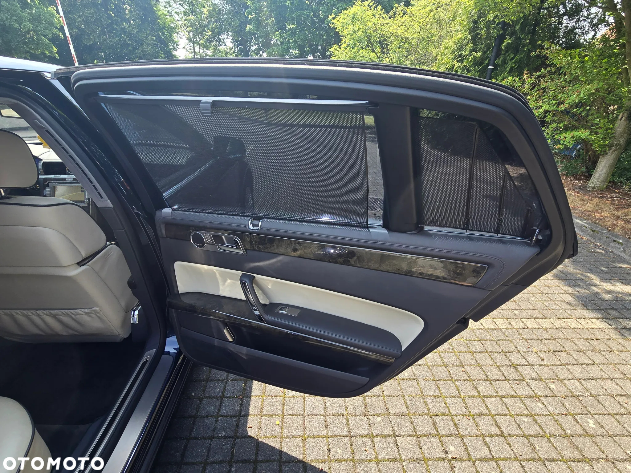 Volkswagen Phaeton 3.0 V6 TDI DPF 4MOTION Automatik (4 Sitzer) - 11