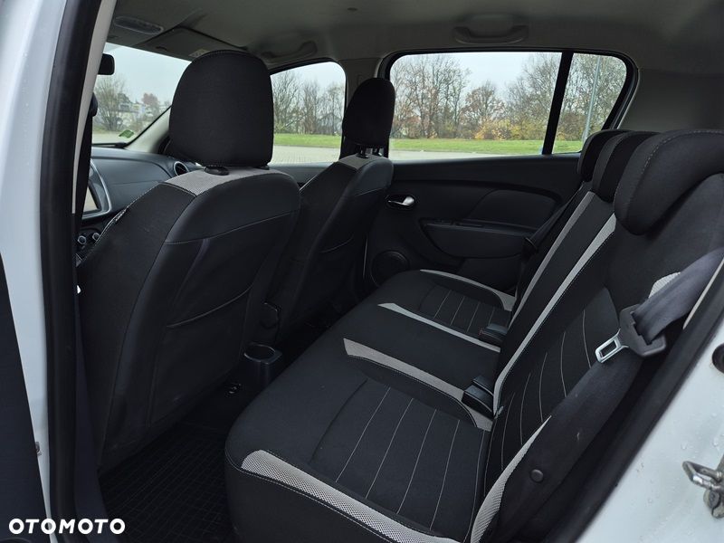 Dacia Sandero Stepway Blue dCi 95 Prestige - 11