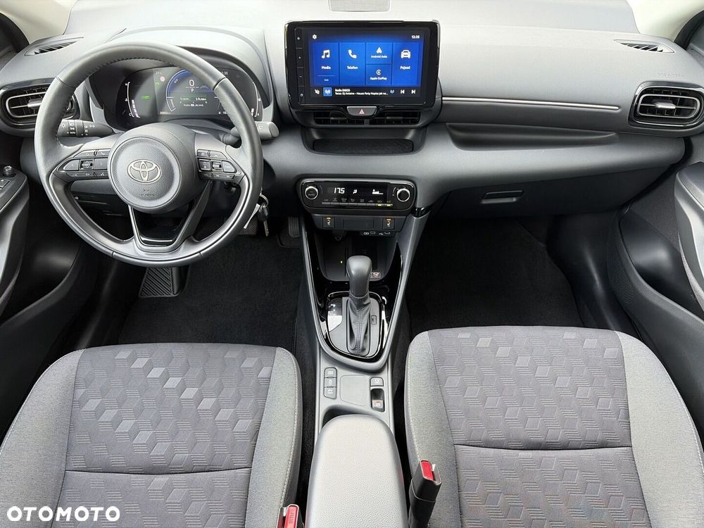 Toyota Yaris Hybrid 1.5 Style - 9