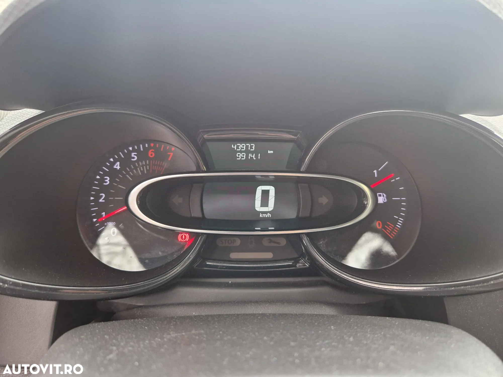 Renault Clio IV 0.9 TCe Life - 12