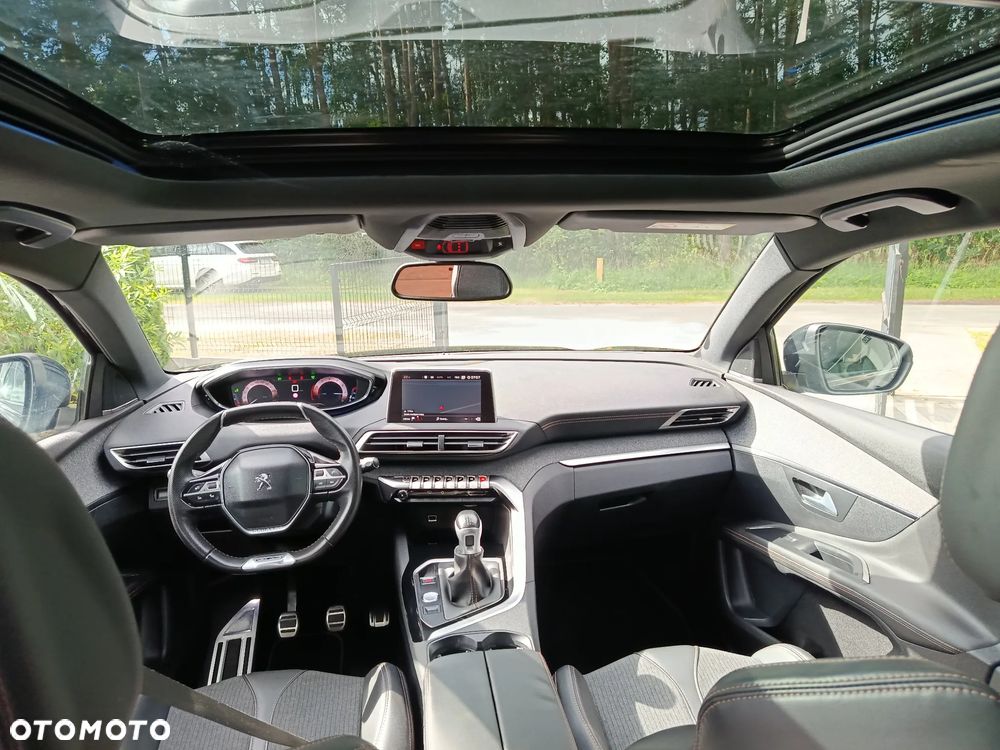 Peugeot 3008 1.2 PureTech Allure Pack S&S - 16
