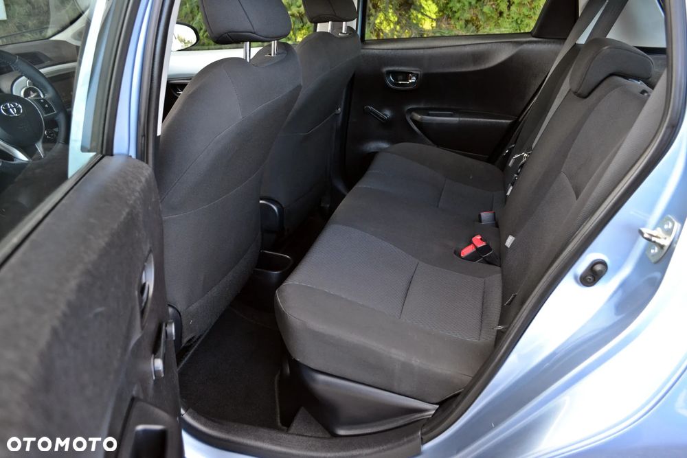 Toyota Yaris - 16