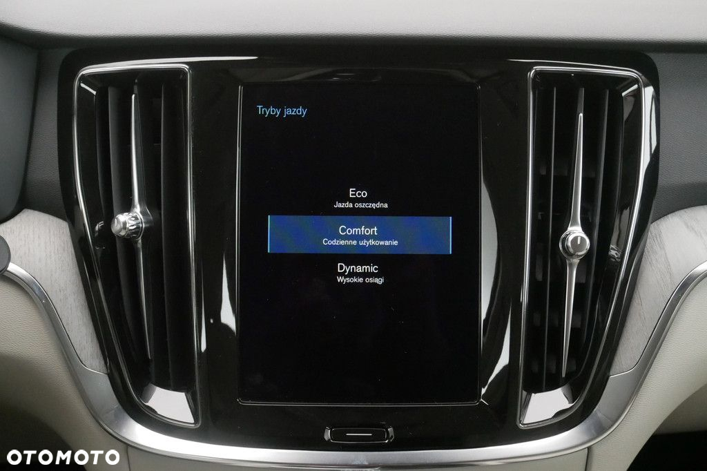 Volvo V60 - 23