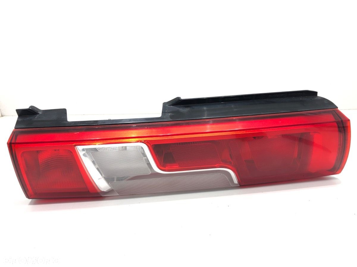 LAMPA PRAWY TYŁ - 229.00 PLN - PEUGEOT BOXER Skrzynia 2006 - 2022 2.0 BlueHDi 160 120 kW [163 KM] - 1