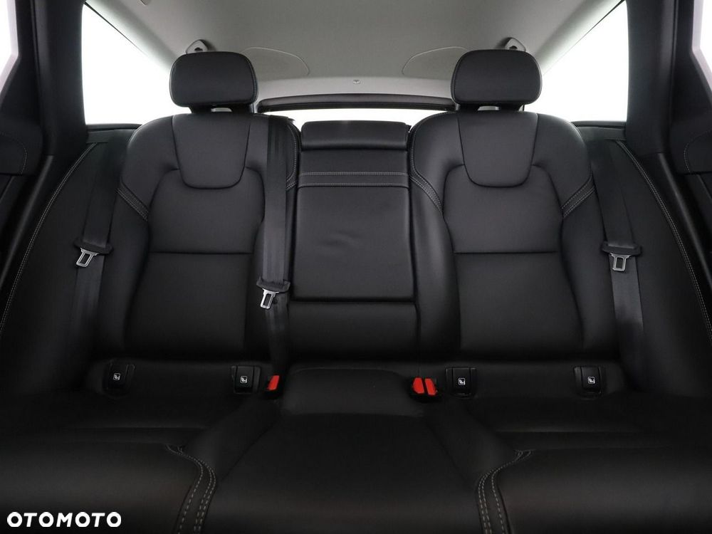Volvo V90 T8 AWD Plug-In Hybrid Inscription - 20