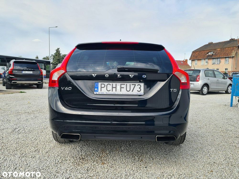 Volvo V60 T5 Drive-E Momentum - 5
