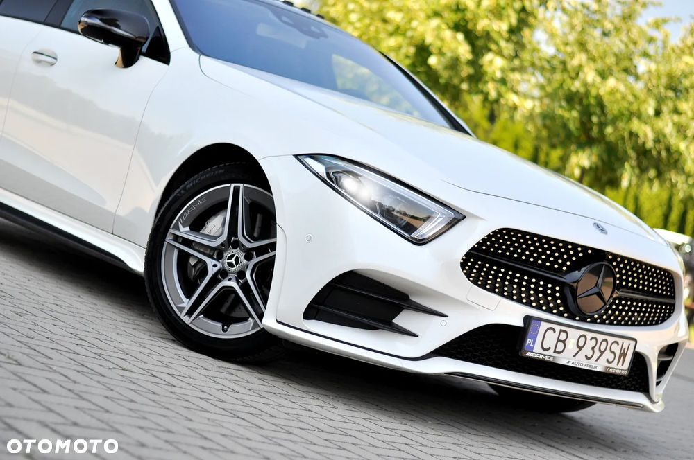 Mercedes-Benz CLS - 4