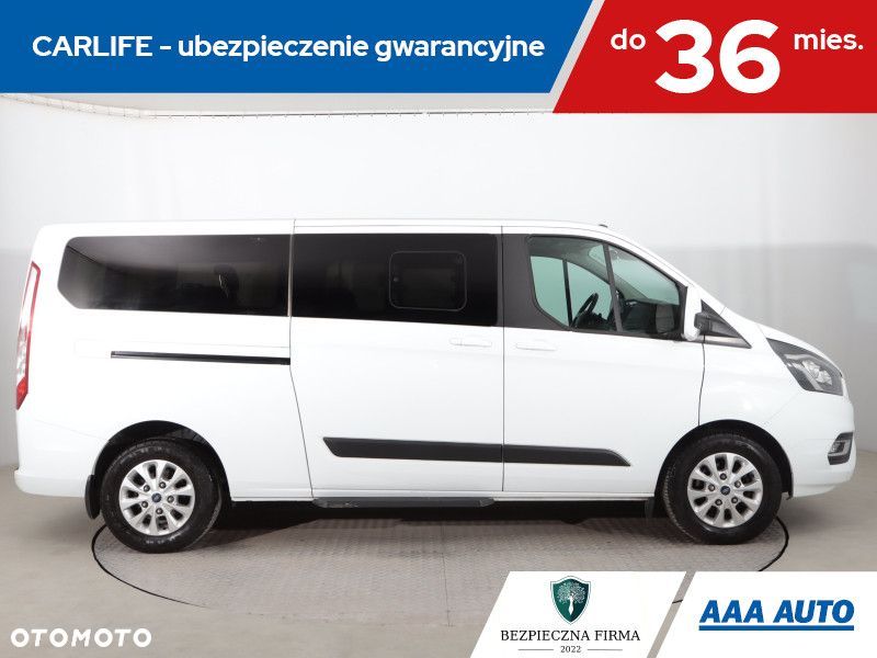 Ford Tourneo Custom - 7