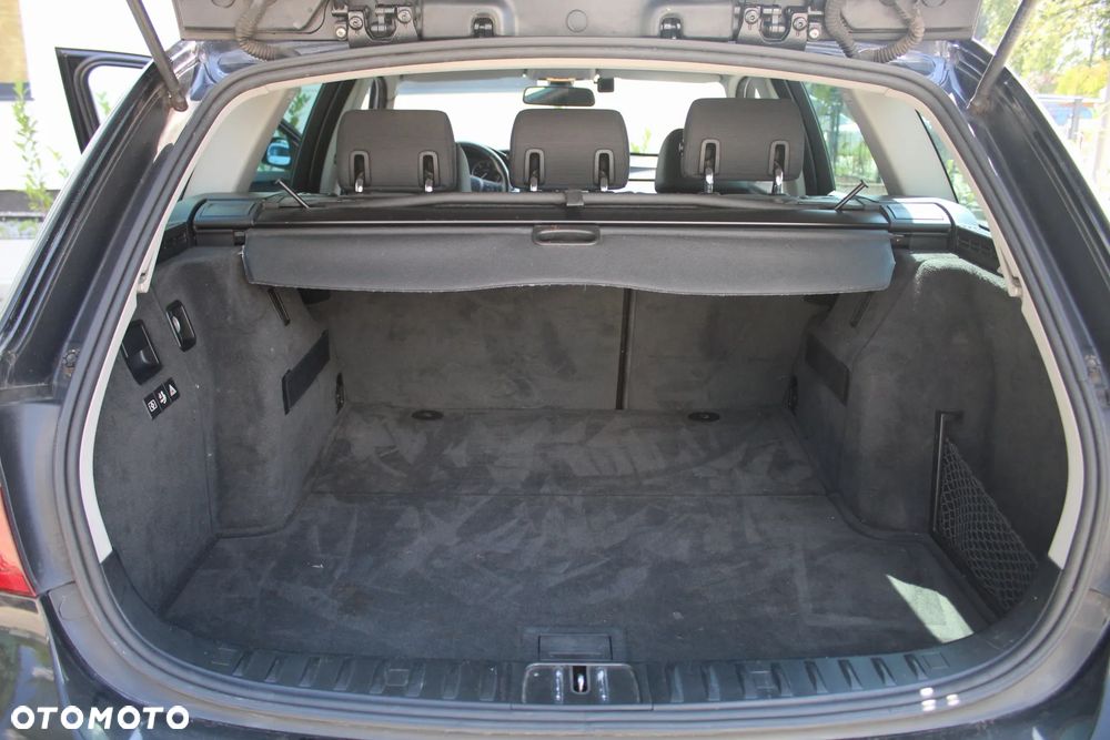 BMW Seria 3 320d - 22