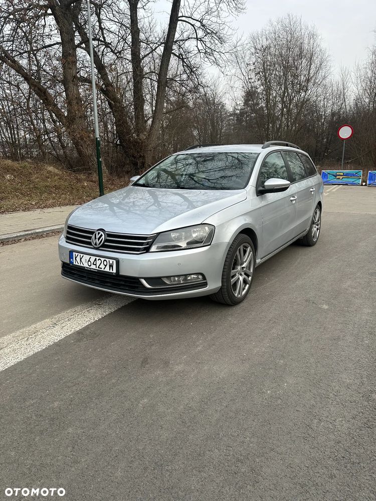 Volkswagen Passat 2.0 TDI DSG BlueMotion Technology Comfortline - 2