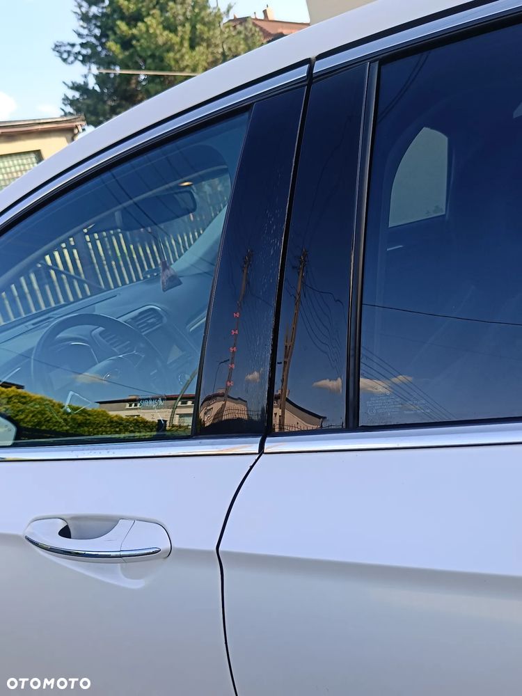 Ford Fusion - 23