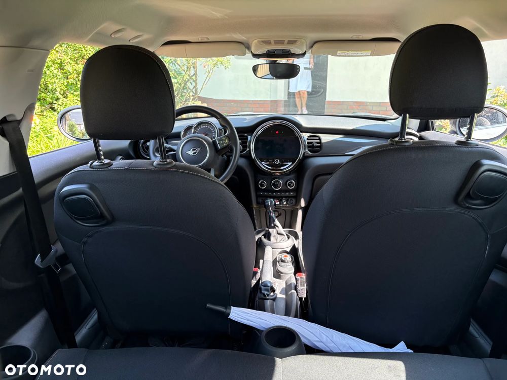 MINI Cooper Standard - 14