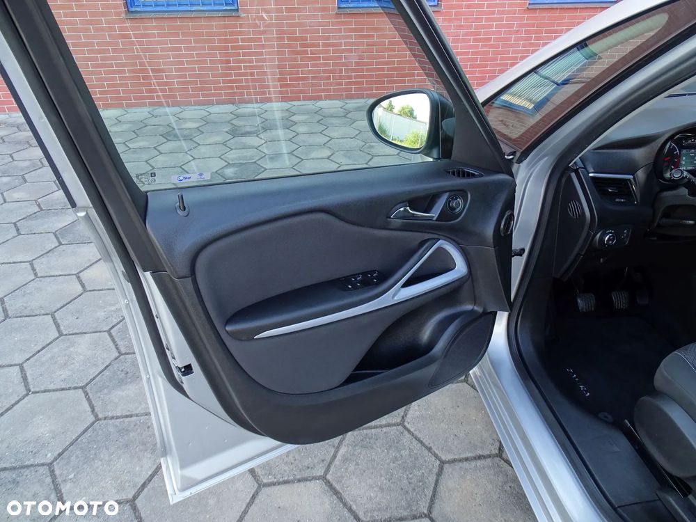 Opel Zafira 1.4 T Elite - 19