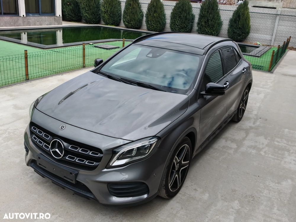 Mercedes-Benz GLA 200 7G-DCT AMG Line - 30