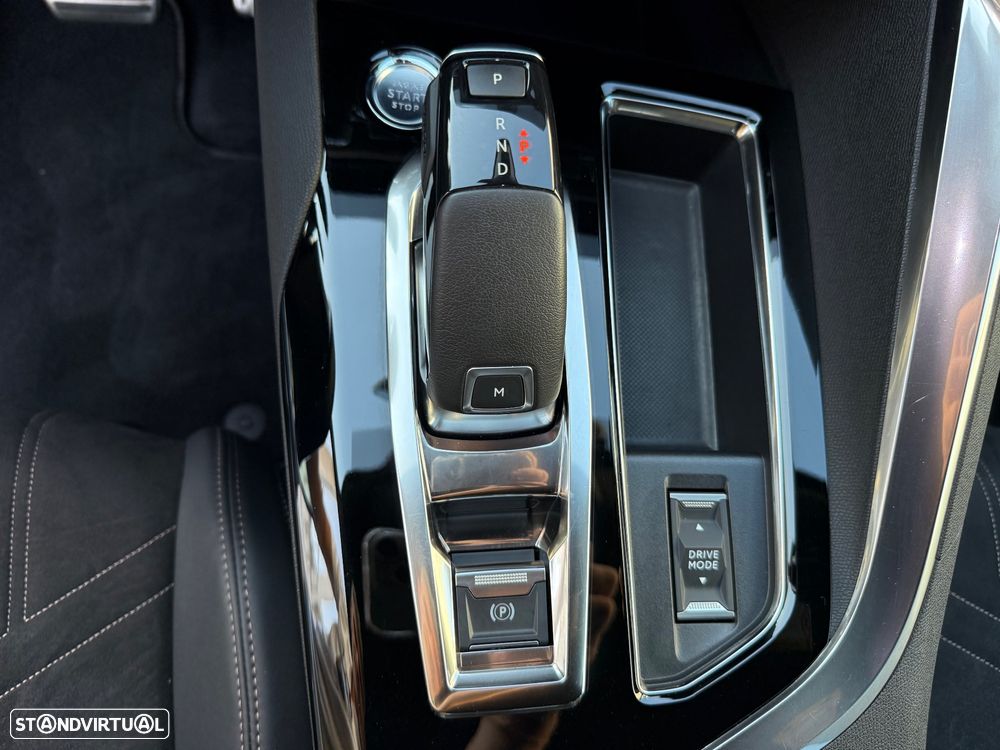 Peugeot 3008 1.5 BlueHDi GT Line EAT8 - 31