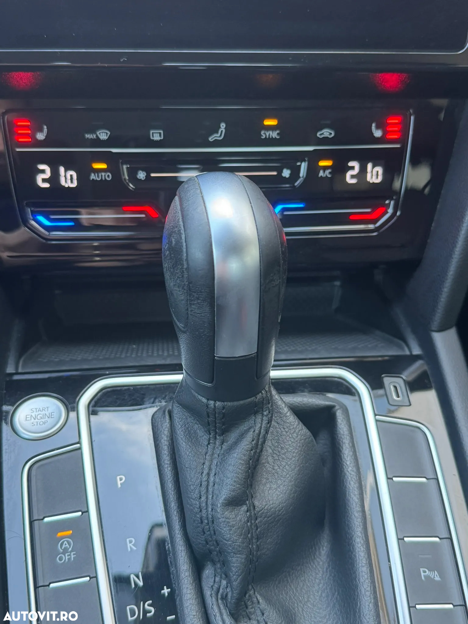 Volkswagen Passat - 13