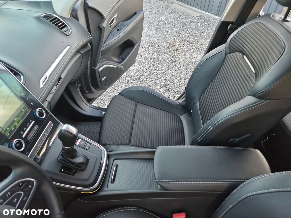 Renault Scenic TCe 140 GPF EDC BOSE EDITION - 26