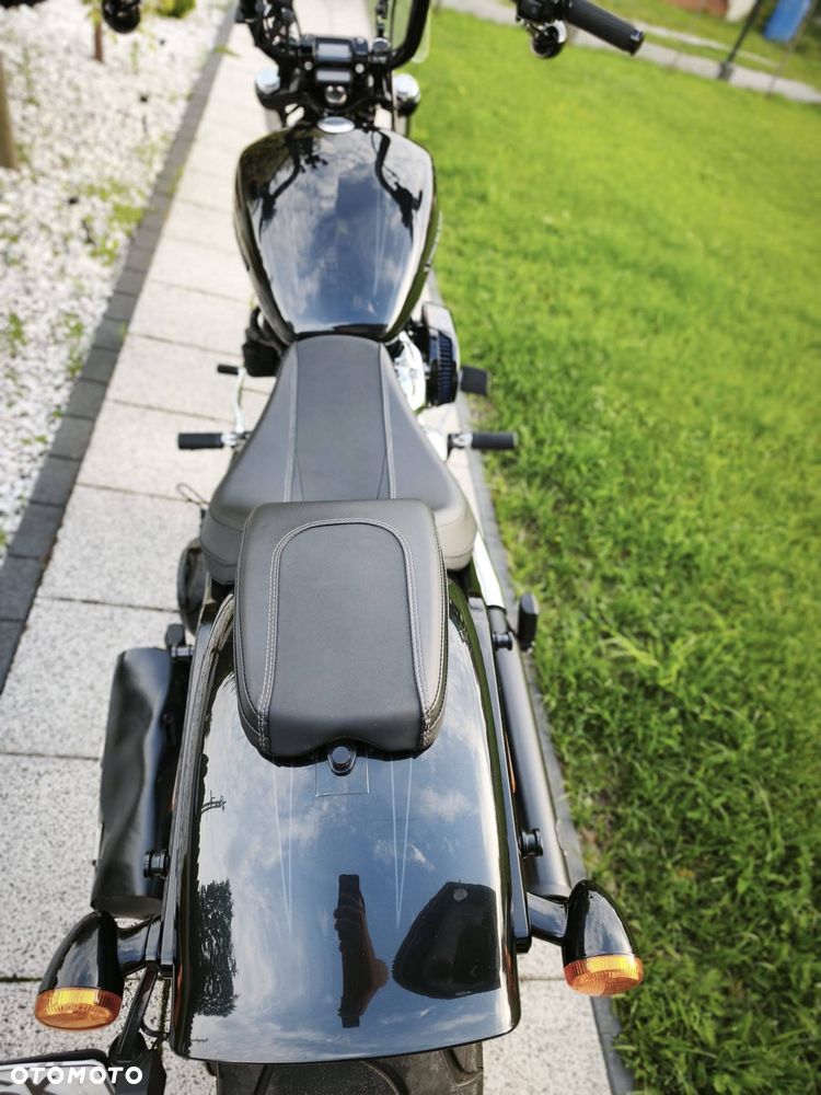 Harley-Davidson Softail Breakout - 8