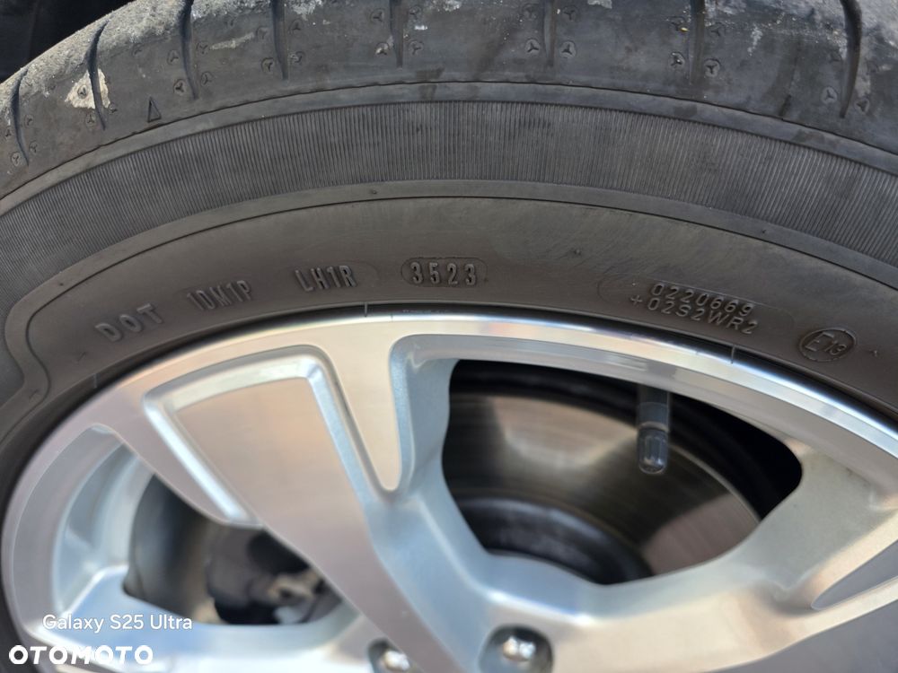 Ford Kuga 2.0 TDCi AWD Titanium - 33