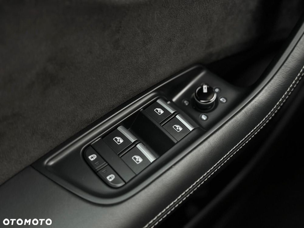 Audi SQ8 - 21