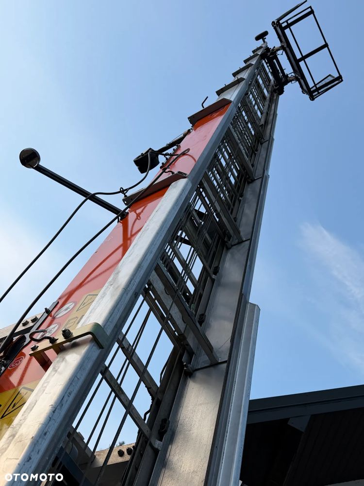 Paus Easy Big 25WH Drabina Dekarska w pełni Hydrauliczna 26 metrów. Obrotowa. 2018rok. Jak Nówka z salonu. praktycznie zerowy przebieg! Odpala na kluczyk. Silnik Honda. Serwisy w Dekra do Końca. Sprowadzona z Komuny Norweskiej. Wielka Okazja. Dokumenty do rejestracji. Dodatkowe sterowanie z góry. Nowy model - 39