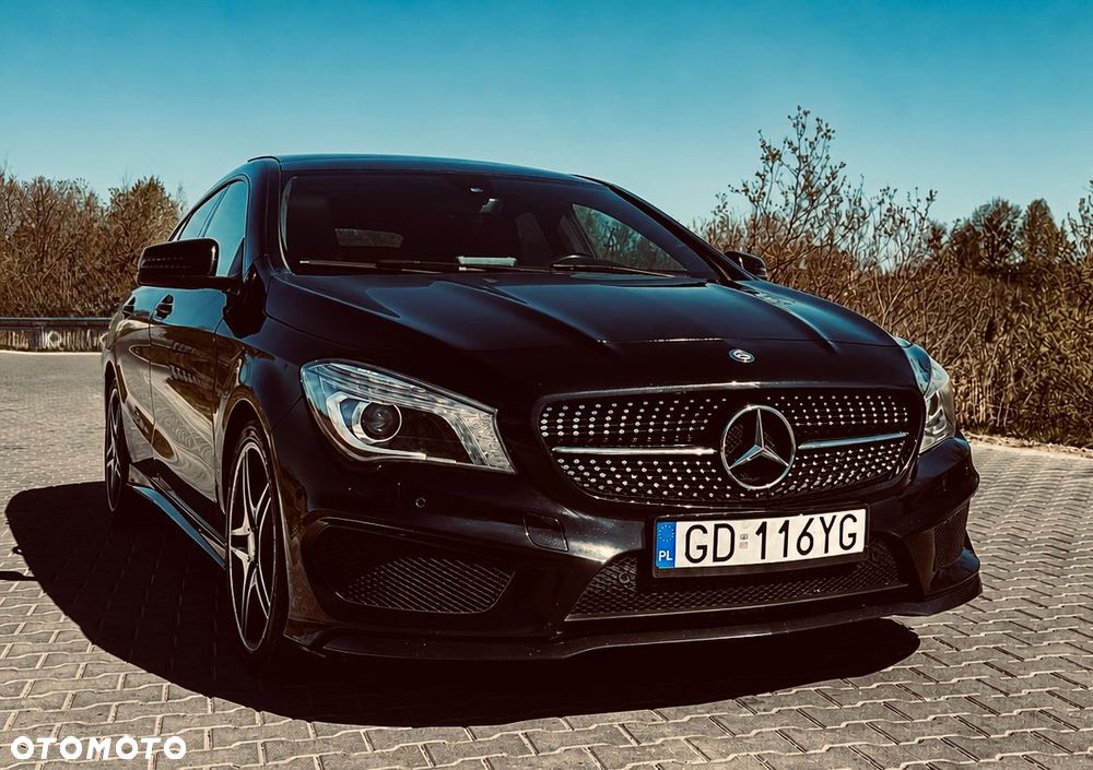 Mercedes-Benz CLA 200 7G-DCT AMG Line - 1