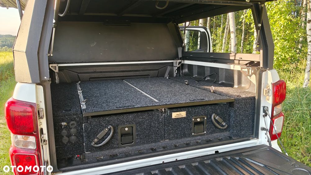 Isuzu D-Max 1.9 DC LS - 15