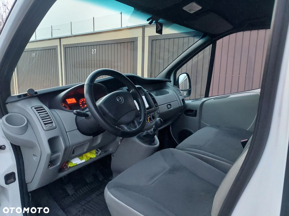 Opel Vivaro L2H1 - 21