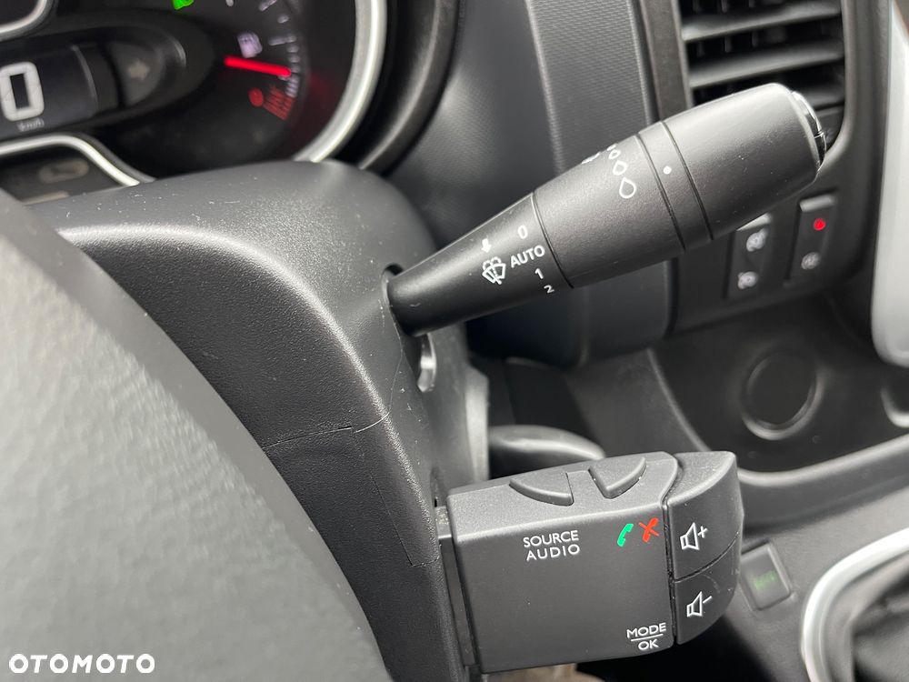 Renault Trafic - 37
