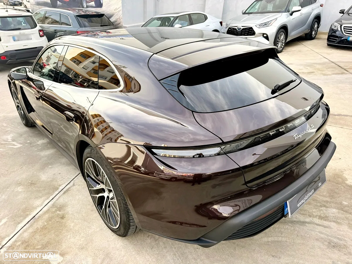 Porsche Taycan Sport Turismo 4S - 51