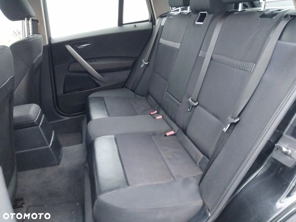 BMW X3 2.0d - 13