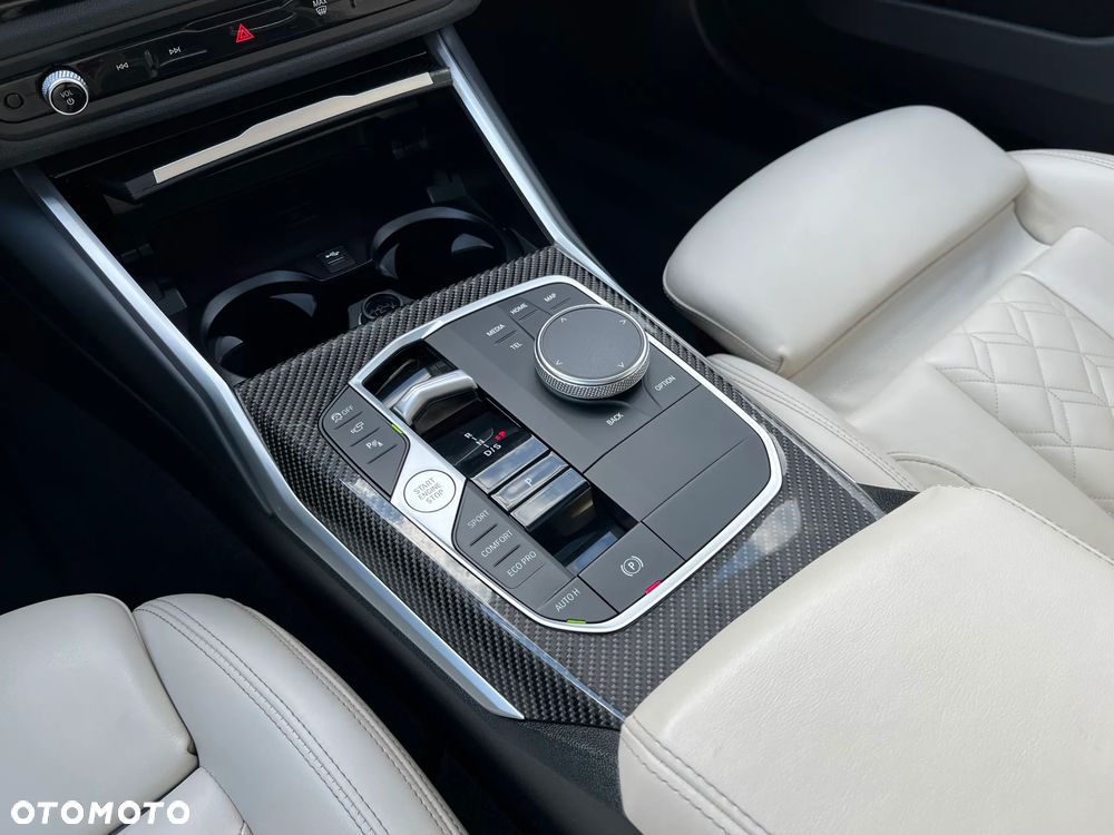 BMW Seria 3 M340i xDrive mHEV sport - 19