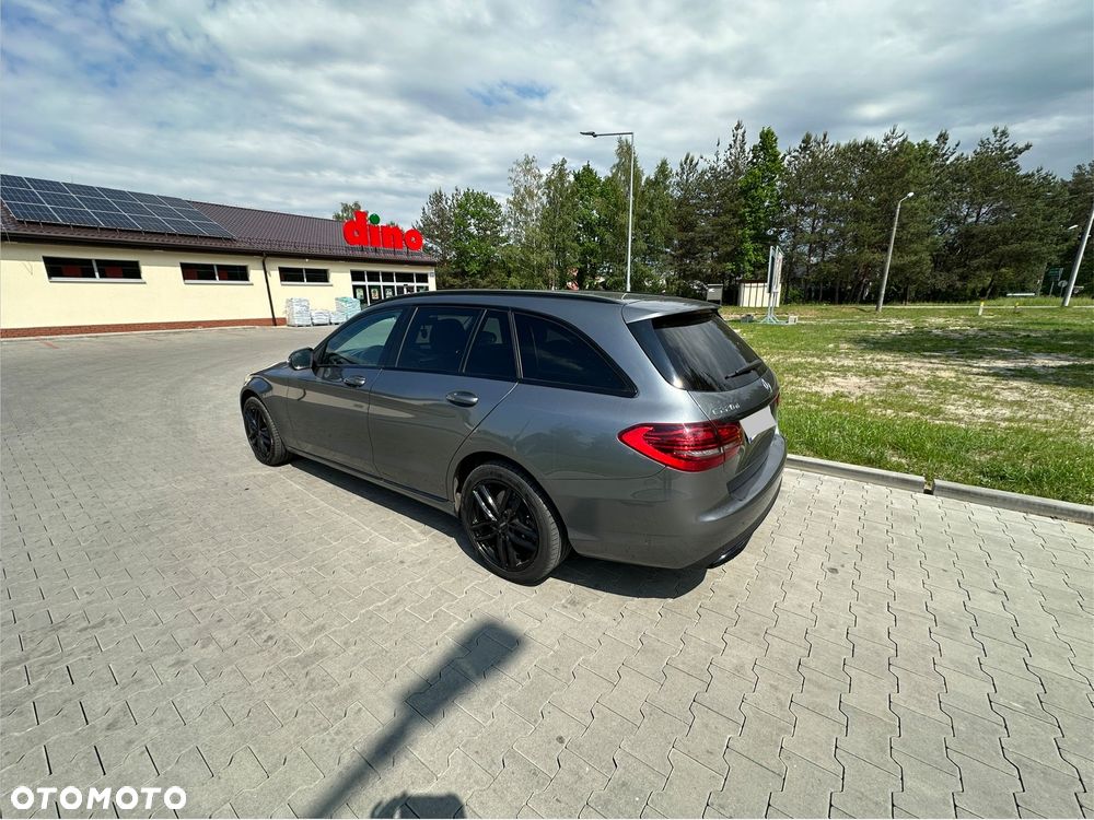 Mercedes-Benz Klasa C 220 d 4MATIC 9G-TRONIC - 8