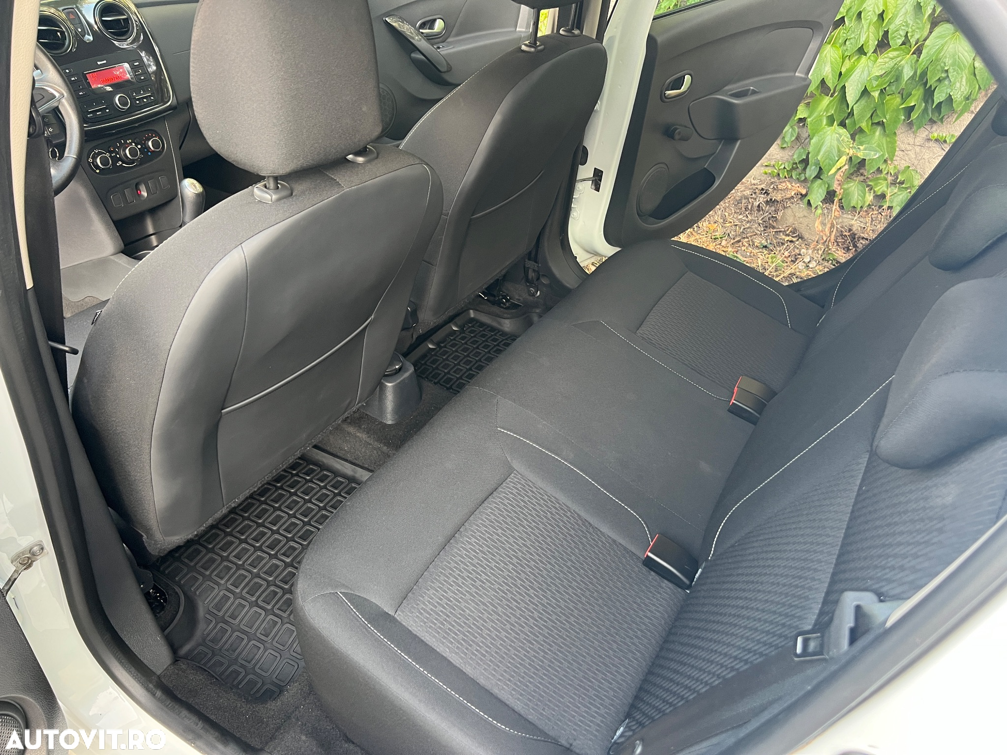 Dacia Logan 1.0 SCe Ambiance - 21