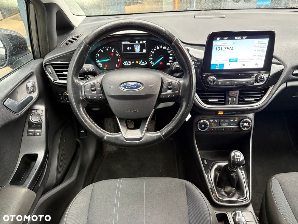Ford Fiesta - 11