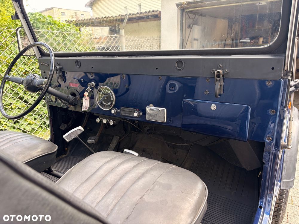 Jeep CJ - 13