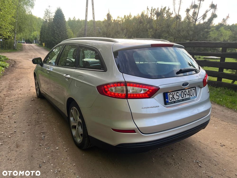 Ford Mondeo 1.5 TDCi ECOnetic Start-Stopp Business Edition - 4