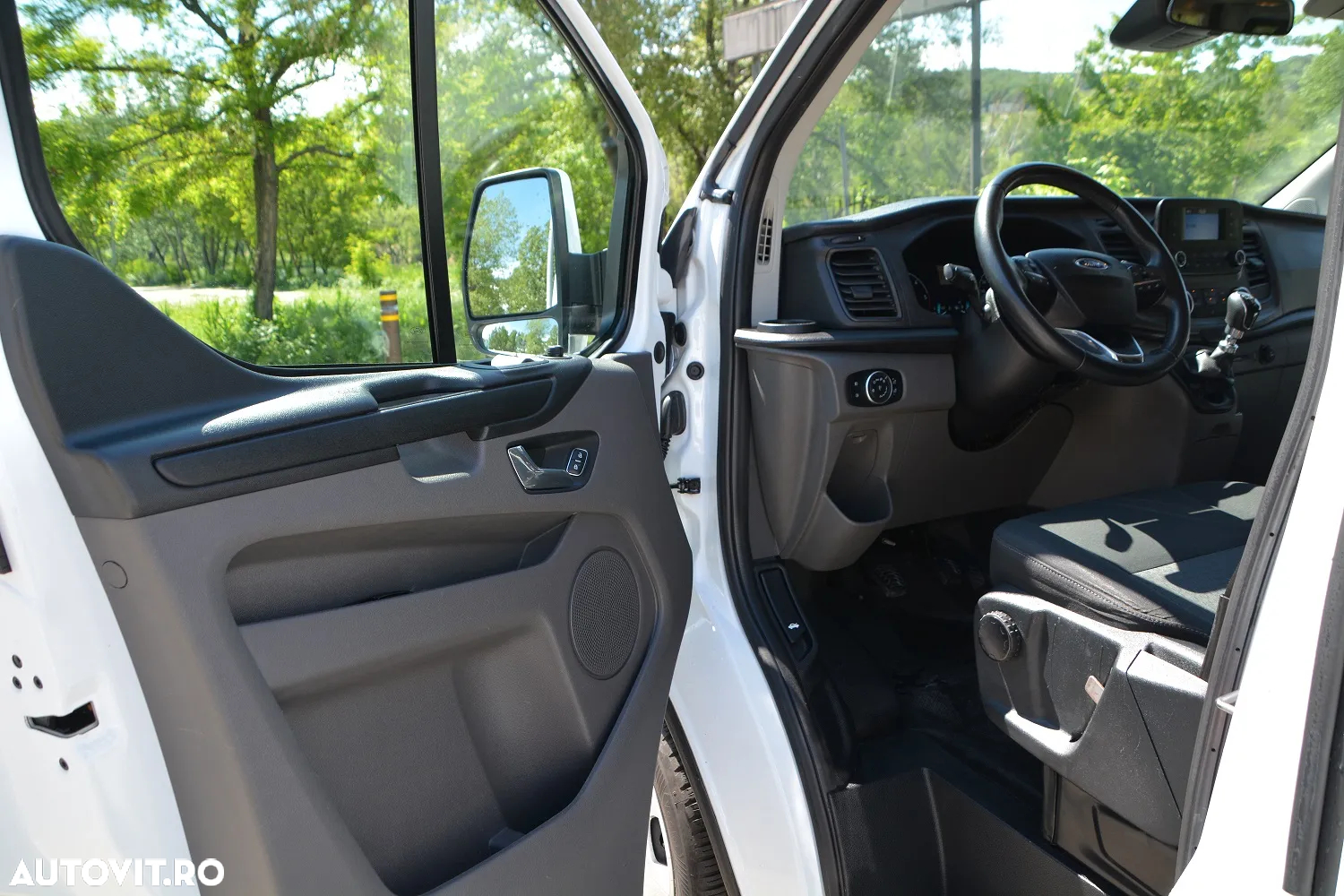 Ford Transit Custom Kombi 320 2.0 EcoBlue 130 CP L2H1 Trend - 21
