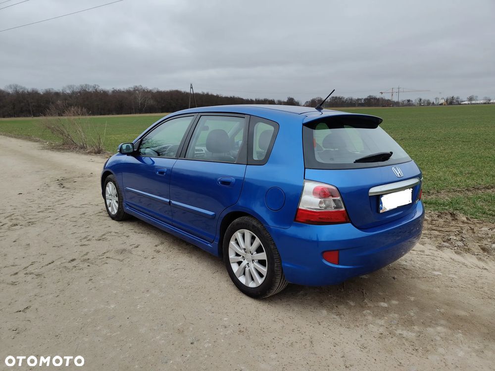 Honda Civic 2.0i Sport - 11