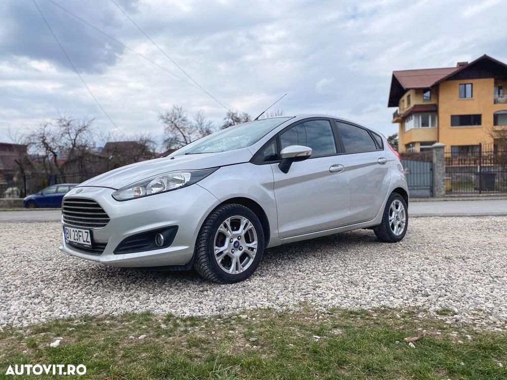 Ford Fiesta - 12