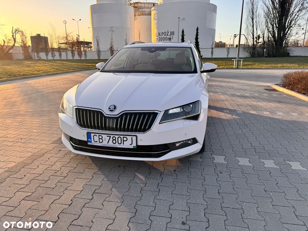 Skoda Superb 2.0 TDI Style DSG7 - 15