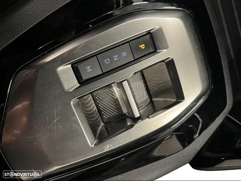 Peugeot 2008 1.2 PureTech Active EAT8 - 9