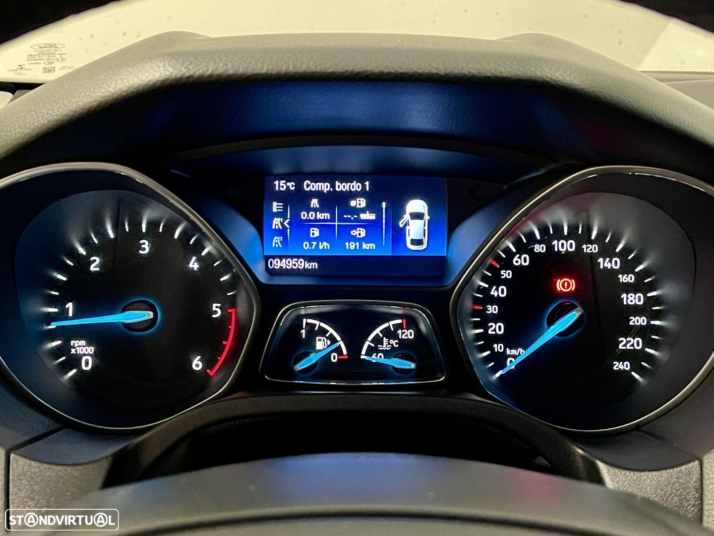Ford Focus SW 1.5 TDCi Titanium - 10