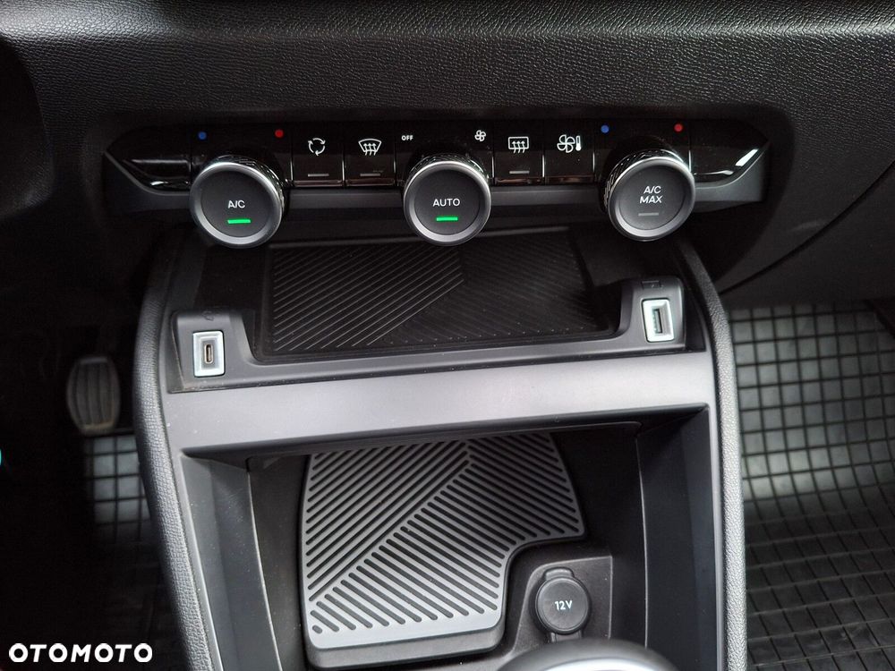 Citroën C4 1.2 PureTech You S&S - 25