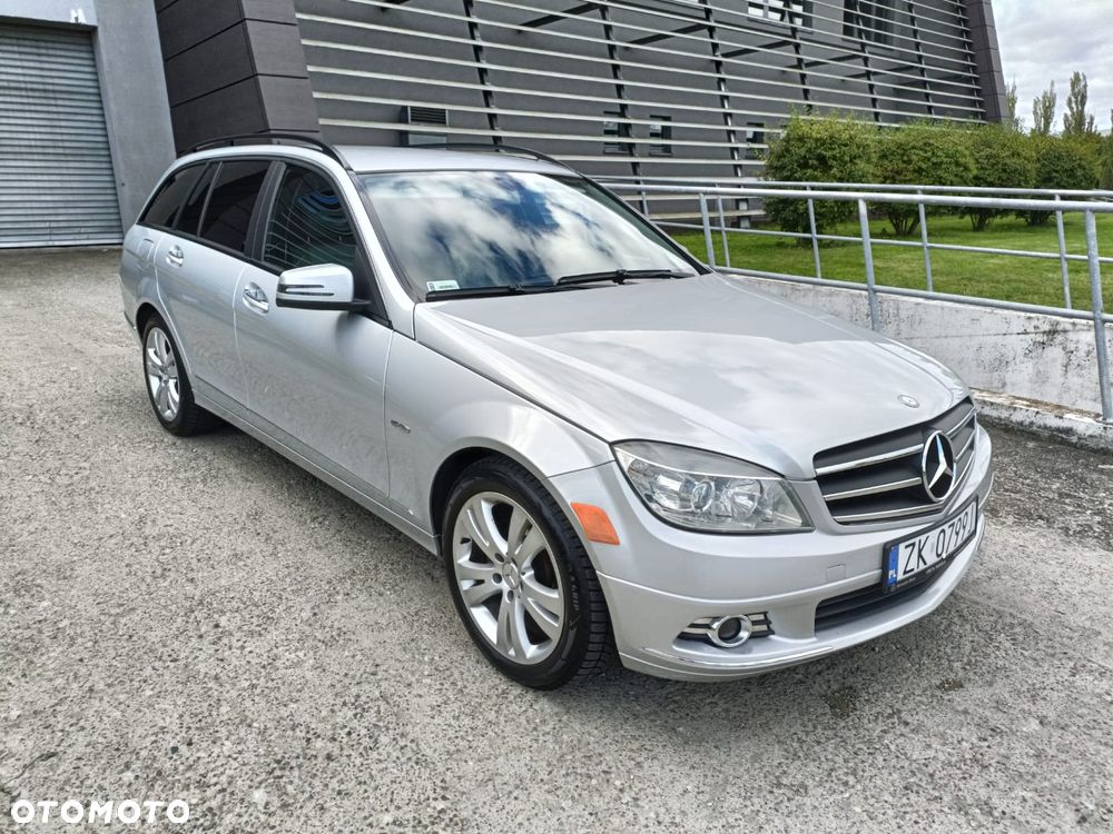 Mercedes-Benz Klasa C 200 CDI BlueEff Avantgarde - 2